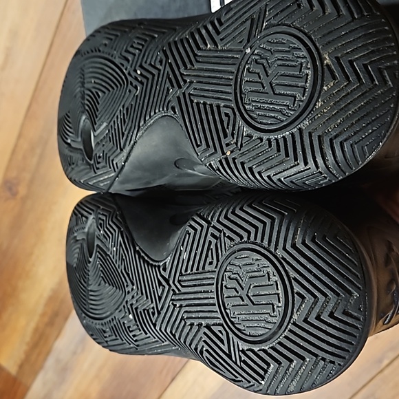 Nike kyrie fly trap III main image 4